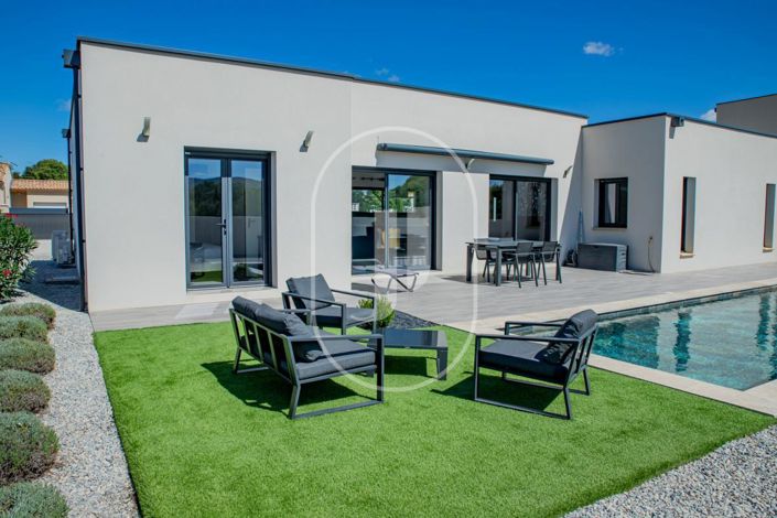 Image No.15-3 Bed House for sale