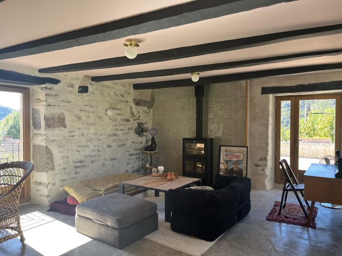 Image No.5-2 Bed House for sale