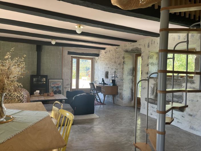 Image No.6-2 Bed House for sale