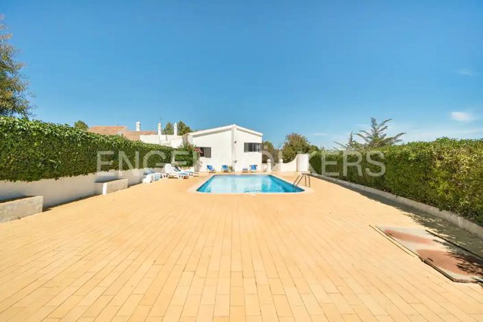 Image No.39-4 Bed House for sale