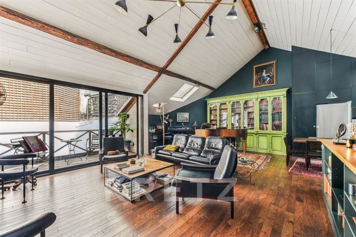 Image No.3-6 Bed House for sale