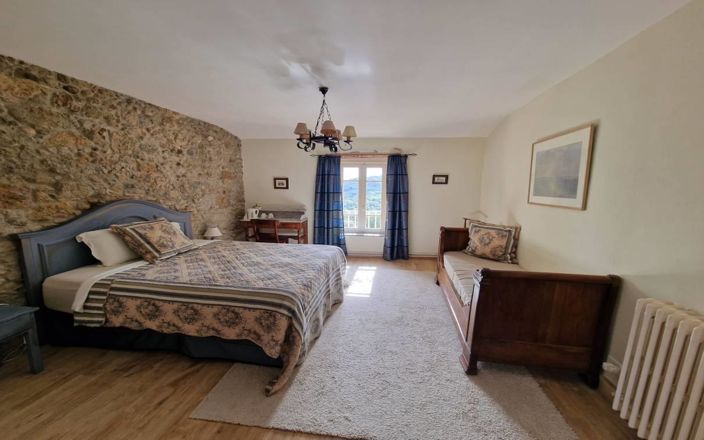 Image No.9-House for sale