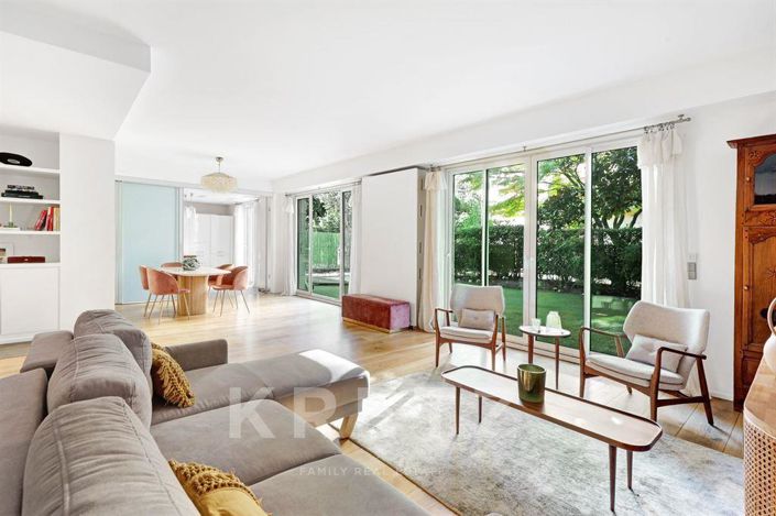 Image No.2-4 Bed Apartment for sale