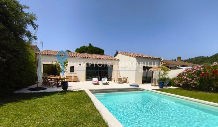 Image No.1-4 Bed House for sale