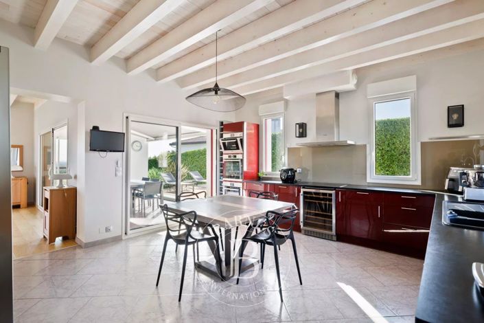 Image No.10-House for sale