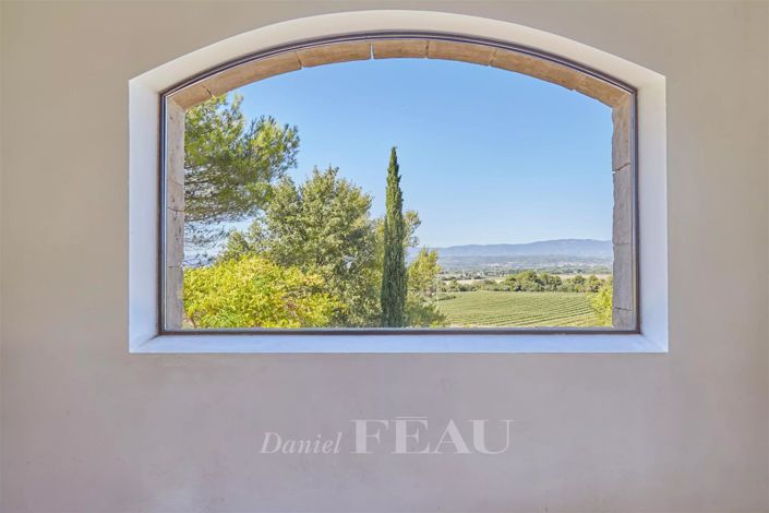 Image No.10-4 Bed House for sale