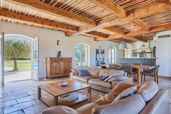 Image No.11-4 Bed House for sale