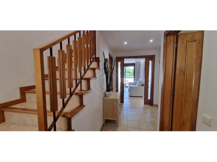 Image No.11-2 Bed House for sale