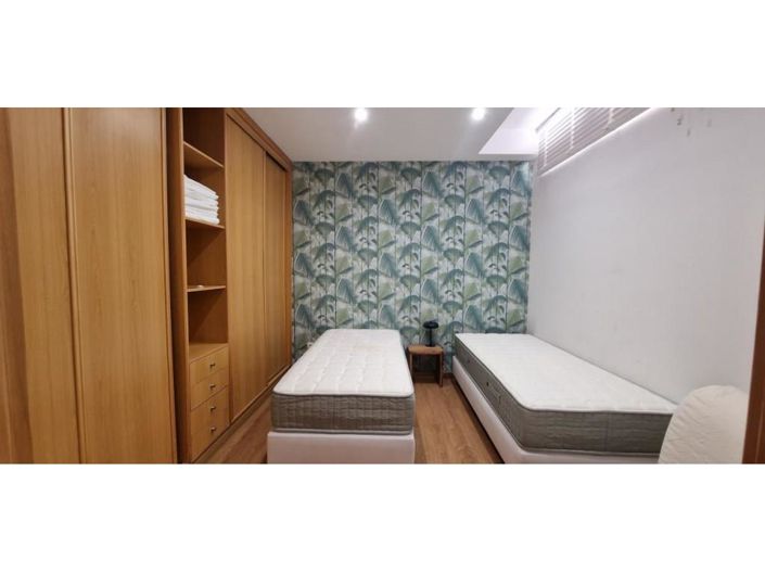 Image No.19-2 Bed House for sale