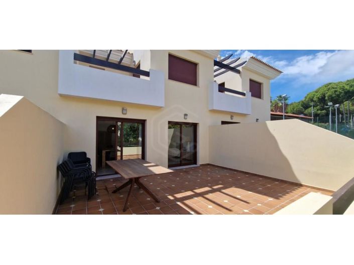 Image No.7-2 Bed House for sale