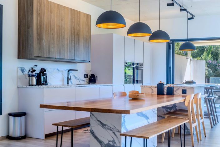 Image No.15-4 Bed House for sale