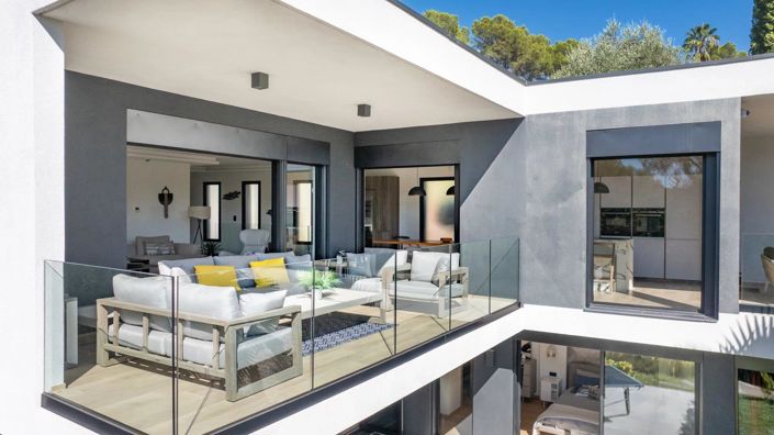 Image No.21-4 Bed House for sale