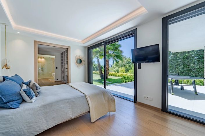 Image No.28-4 Bed House for sale