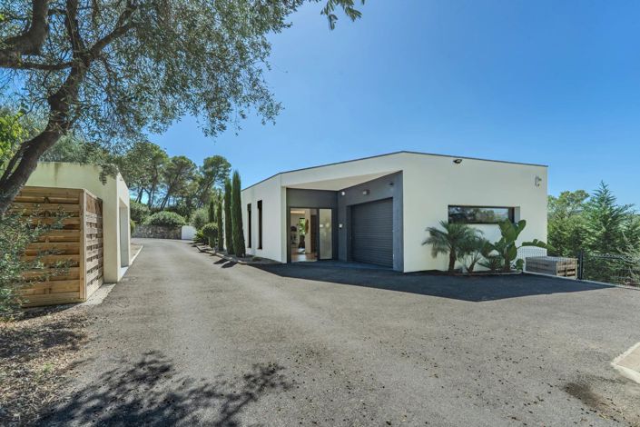 Image No.31-4 Bed House for sale