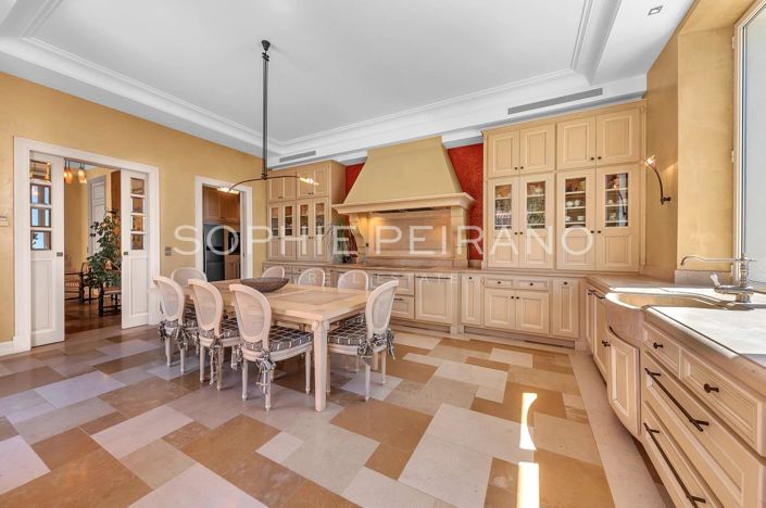 Image No.4-5 Bed Apartment for sale