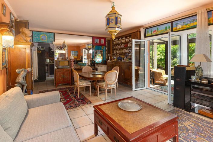 Image No.26-5 Bed House for sale