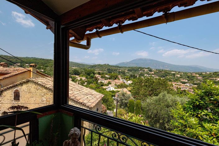 Image No.9-5 Bed House for sale