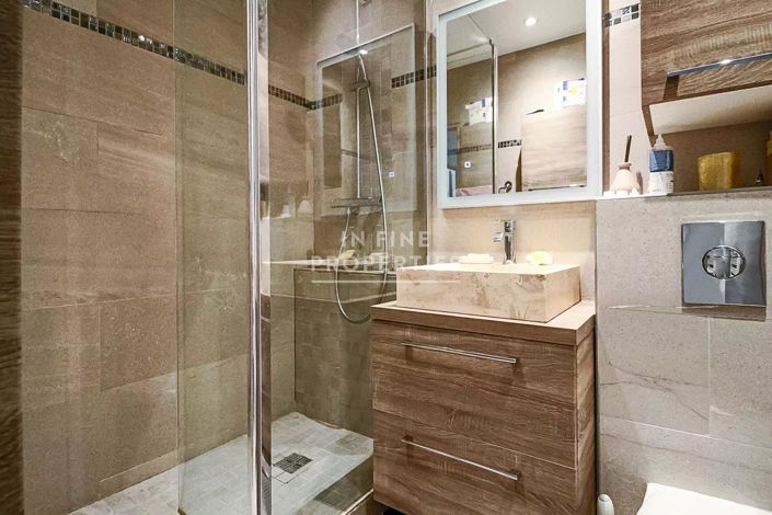 Image No.13-3 Bed House for sale