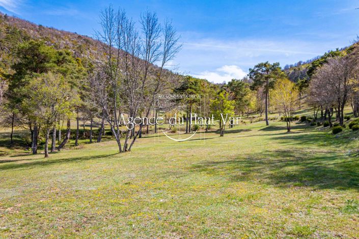 Image No.10-4 Bed House for sale