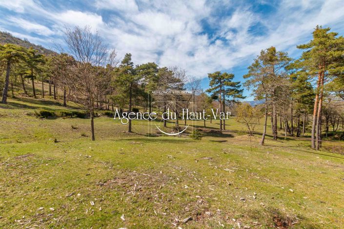 Image No.12-4 Bed House for sale