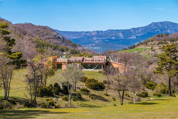 Image No.4-4 Bed House for sale