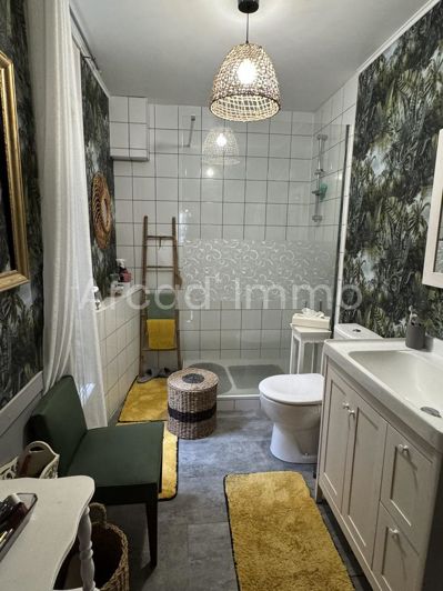 Image No.5-4 Bed House for sale