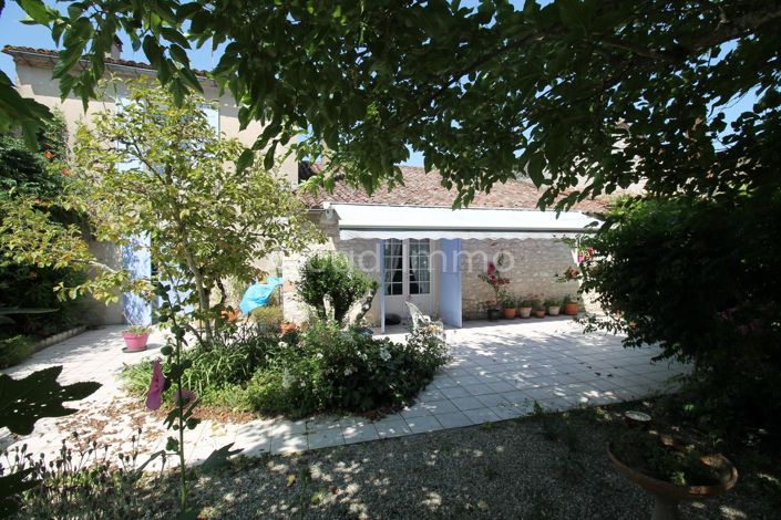 Image No.2-3 Bed House for sale