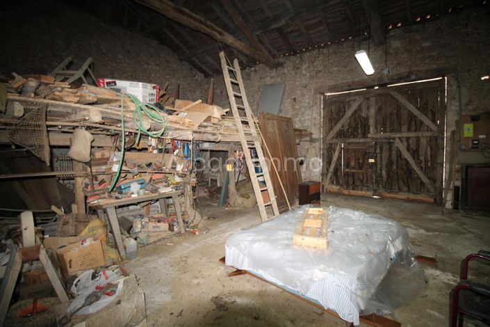 Image No.9-3 Bed House for sale