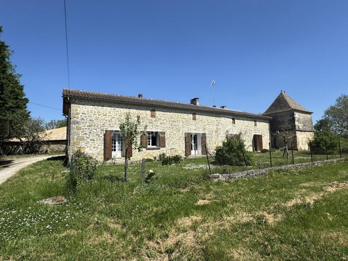 Image No.1-3 Bed House for sale