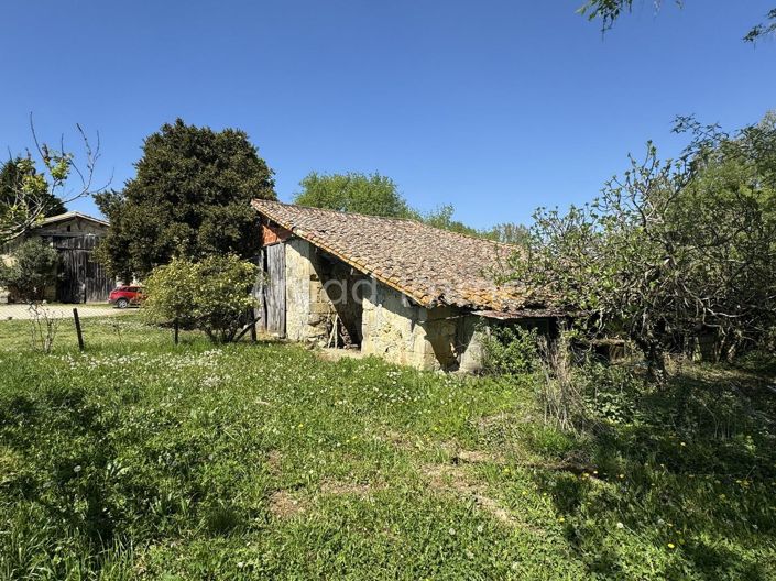 Image No.10-3 Bed House for sale