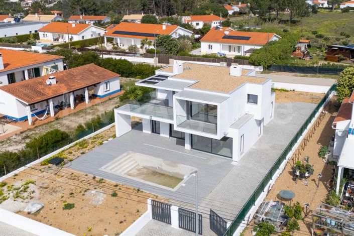 Image No.2-3 Bed House for sale