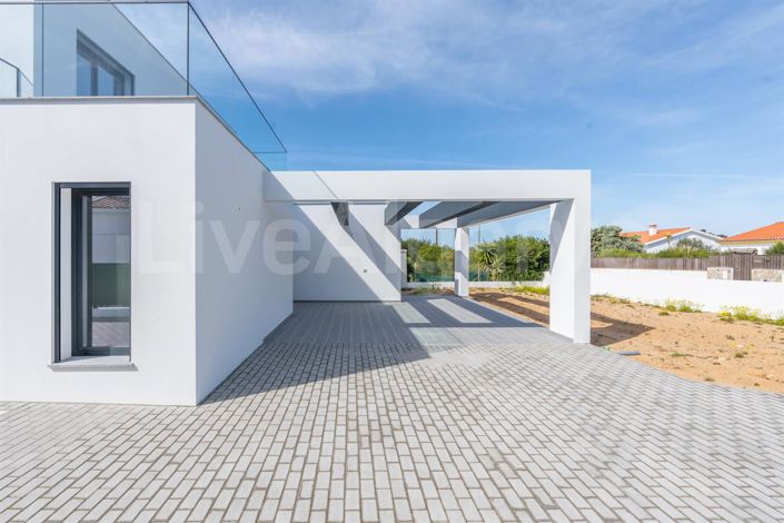 Image No.27-3 Bed House for sale