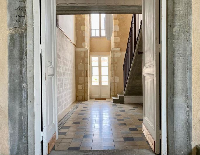 Image No.10-5 Bed House for sale