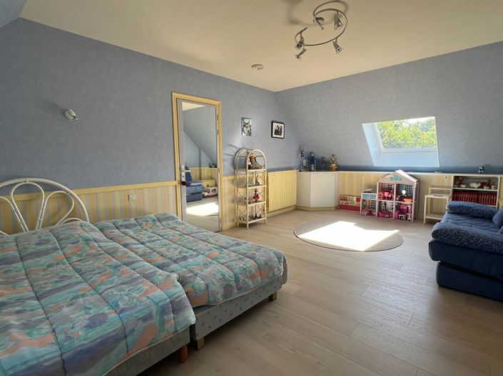 Image No.14-5 Bed House for sale