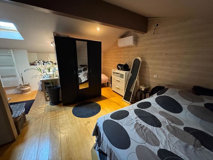 Image No.11-1 Bed House for sale