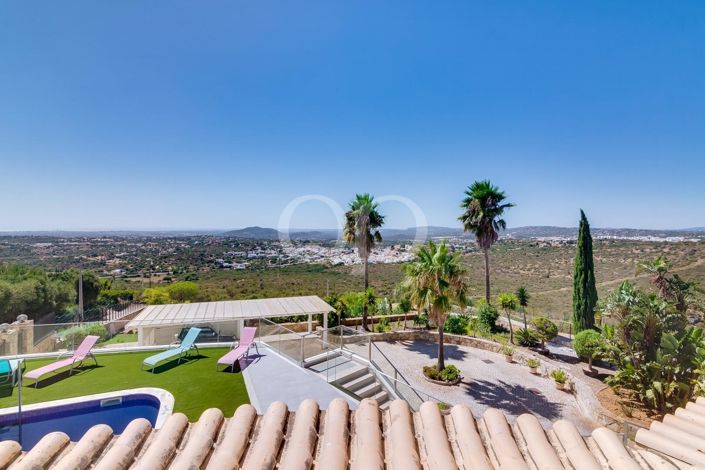 Image No.42-4 Bed House for sale