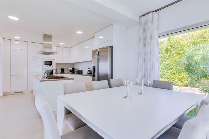 Image No.53-4 Bed House for sale