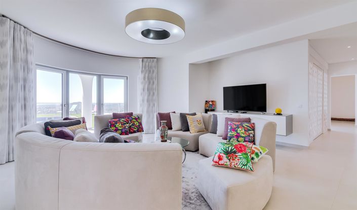 Image No.54-4 Bed House for sale