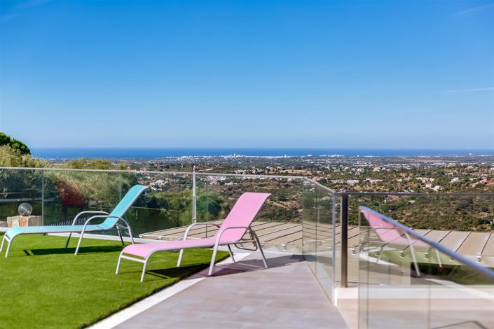 Image No.55-4 Bed House for sale