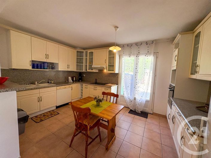 Image No.12-6 Bed House for sale