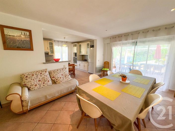 Image No.13-6 Bed House for sale