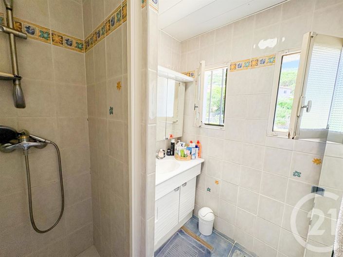 Image No.21-6 Bed House for sale