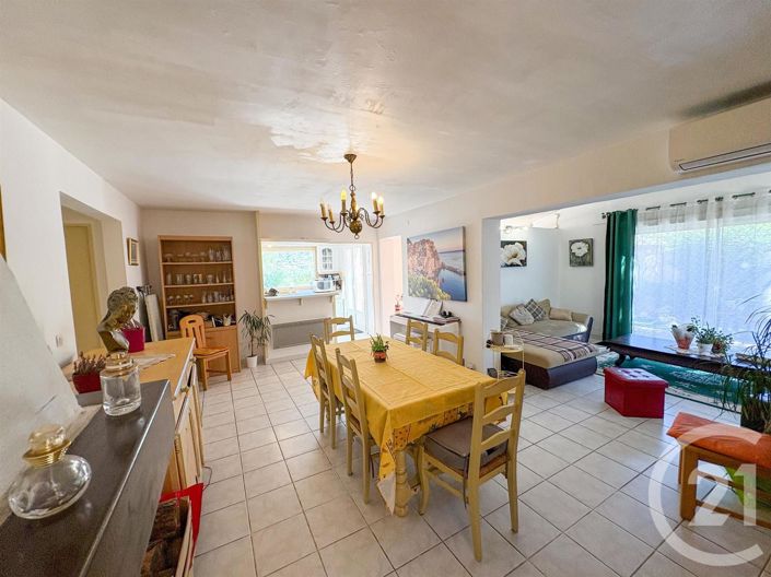 Image No.23-6 Bed House for sale