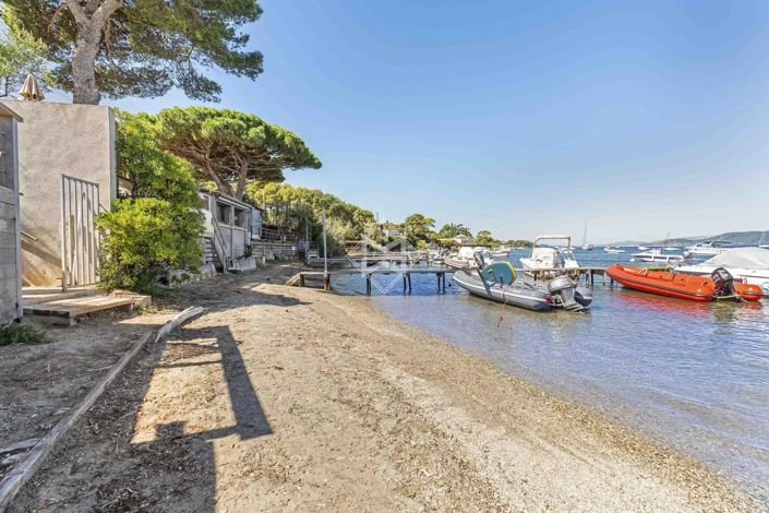 Image No.15-3 Bed House for sale