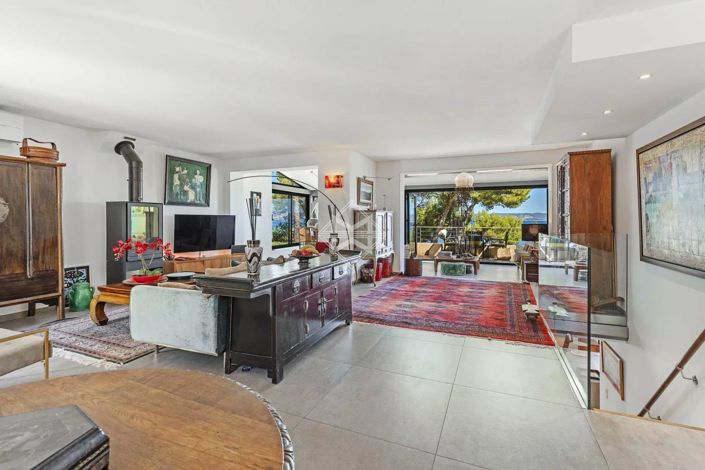 Image No.5-3 Bed House for sale