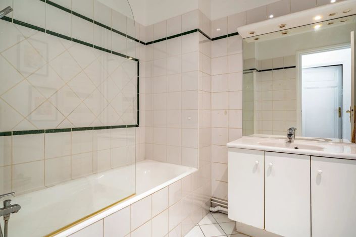 Image No.13-4 Bed Apartment for sale