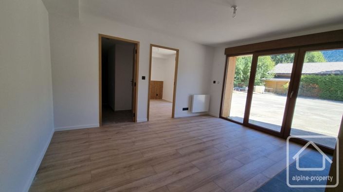 Image No.9-1 Bed Apartment for sale