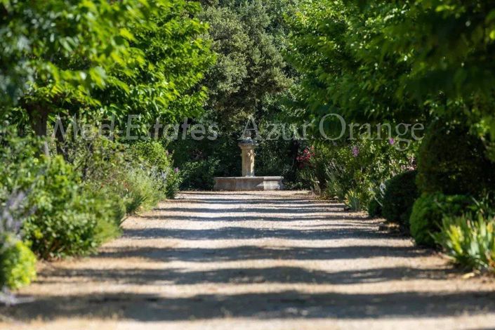 Image No.17-6 Bed House for sale