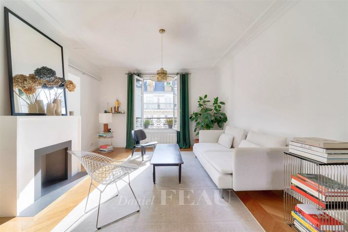 Image No.1-2 Bed Apartment for sale