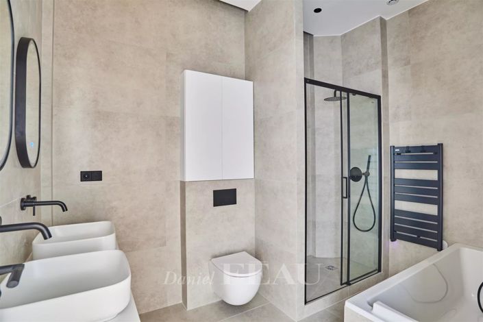 Image No.19-2 Bed Apartment for sale